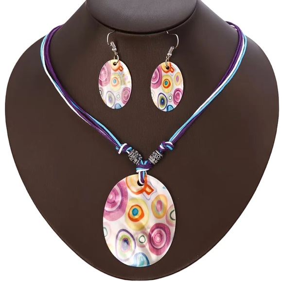 Boho Natural Shell Colorful Design Necklace and Earring Set - Picture 2 of 6